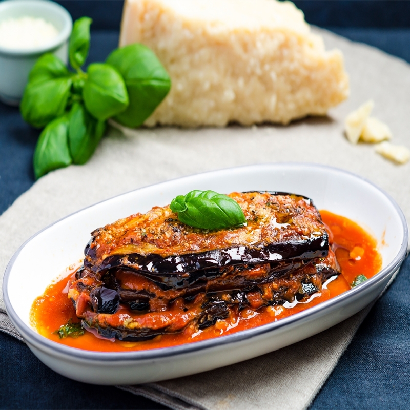 Fresh Homemade Aubergine Parmigiana 2.5 Kg | Primi &amp; Fresh Sauces